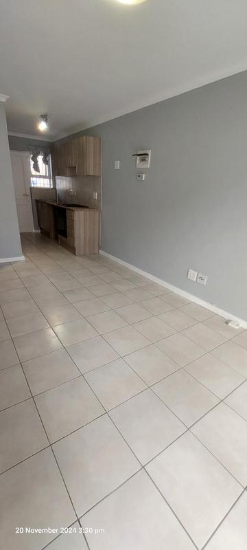 To Let 2 Bedroom Property for Rent in Heideveld Western Cape